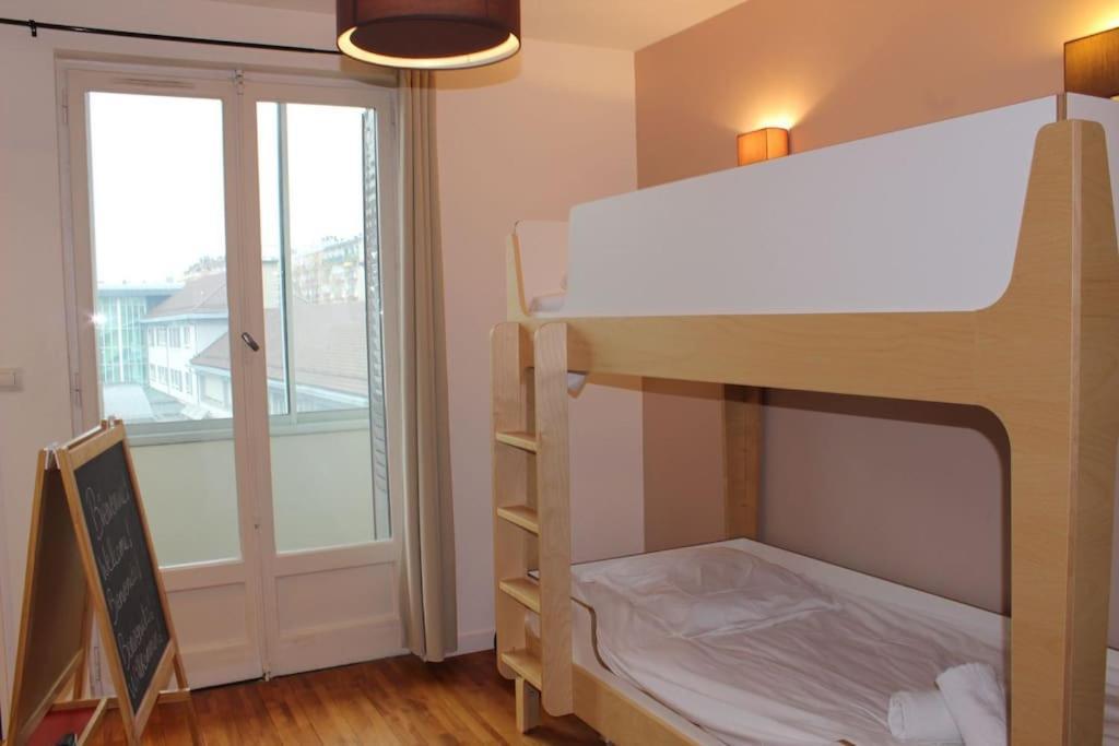Le Jane : Centre Ville, Garage, Balcon Annecy Exterior photo