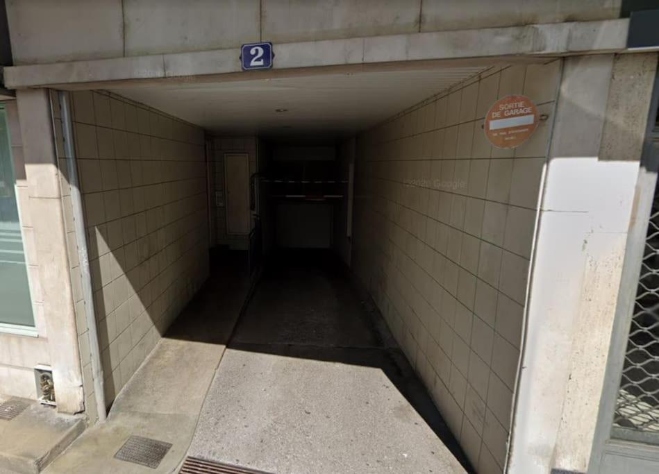 Le Jane : Centre Ville, Garage, Balcon Annecy Exterior photo